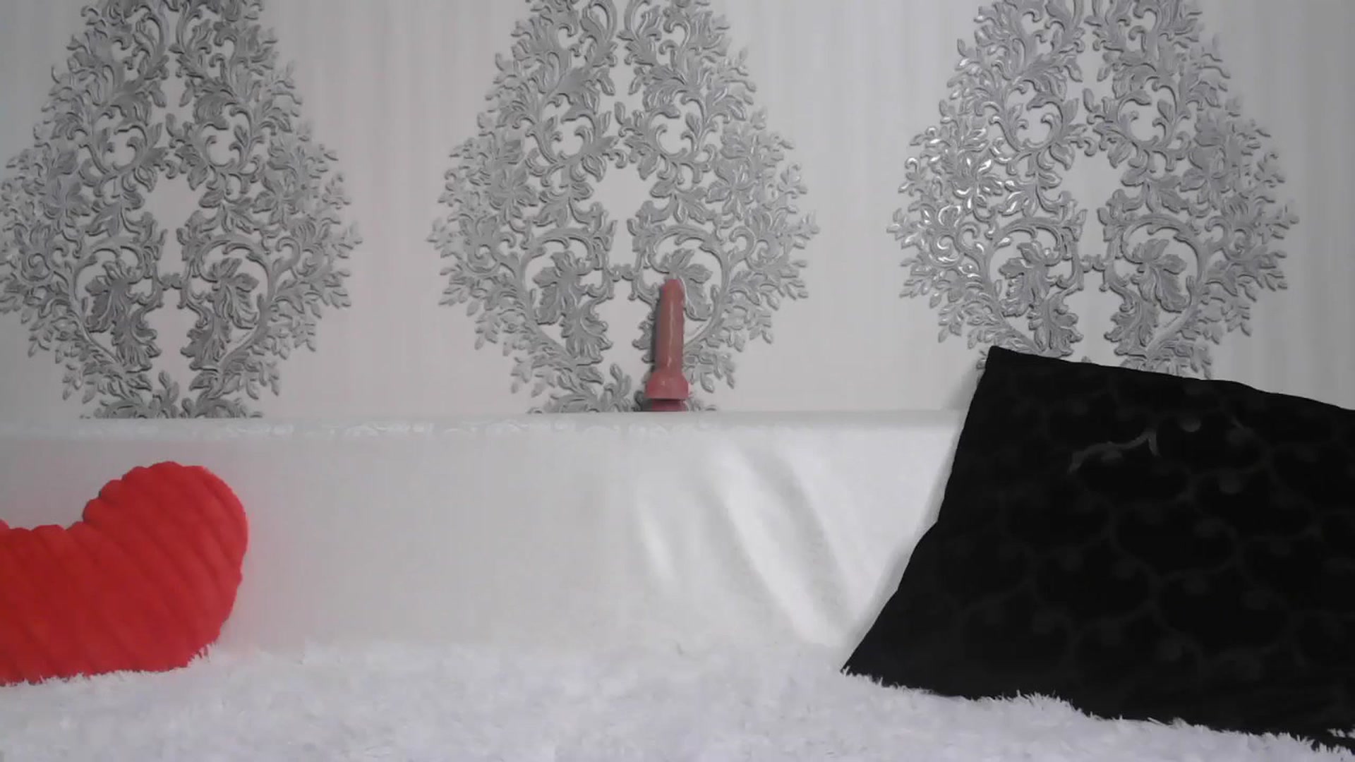 Gallery image thumbnail from SweetyKimmy's myfreecams stream on, 01/22/2026, 05:36 image 8 of 20