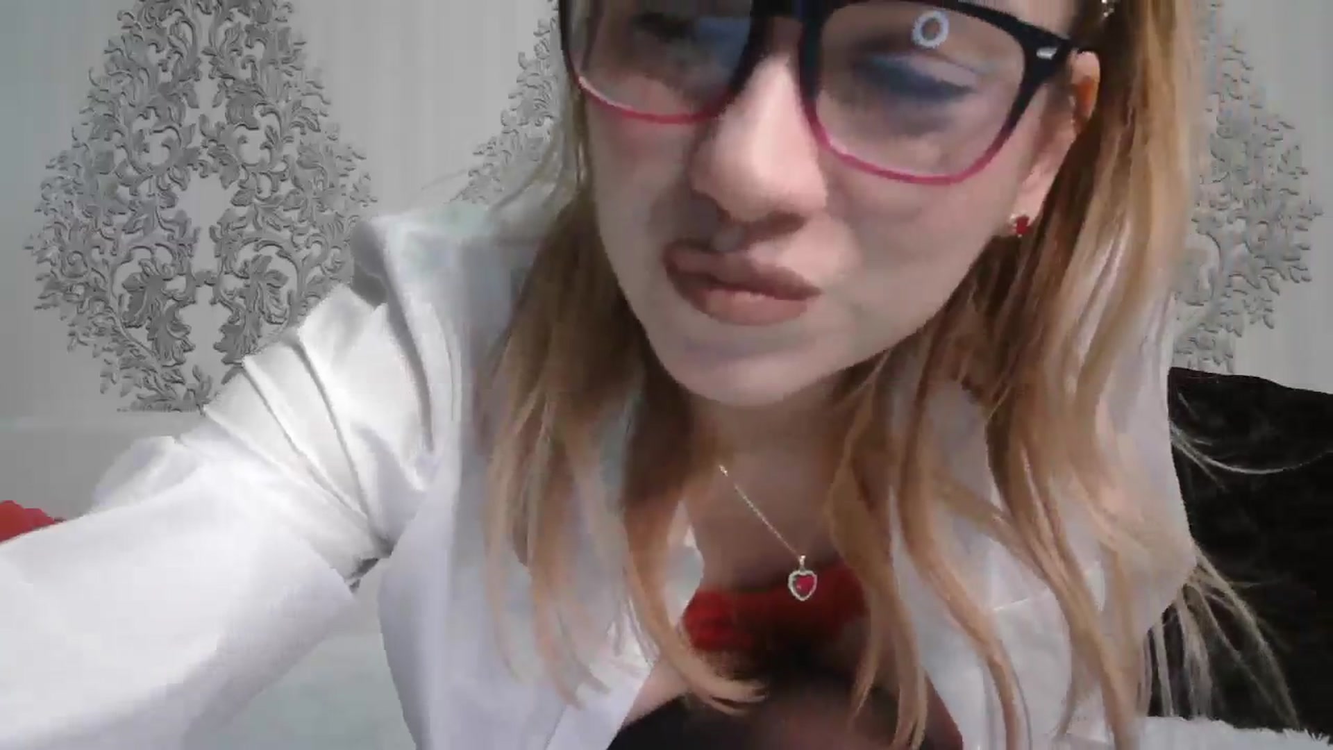 Gallery image thumbnail from SweetyKimmy's myfreecams stream on, 01/22/2026, 05:36 image 10 of 20
