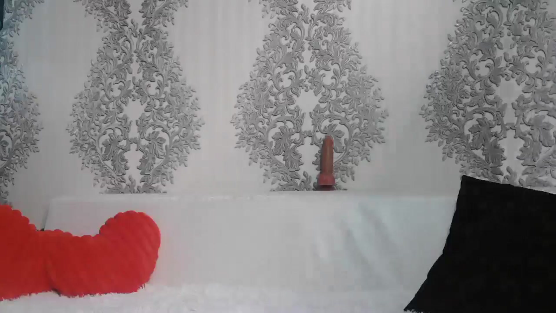 Gallery image thumbnail from SweetyKimmy's myfreecams stream on, 01/22/2026, 05:36 image 16 of 20