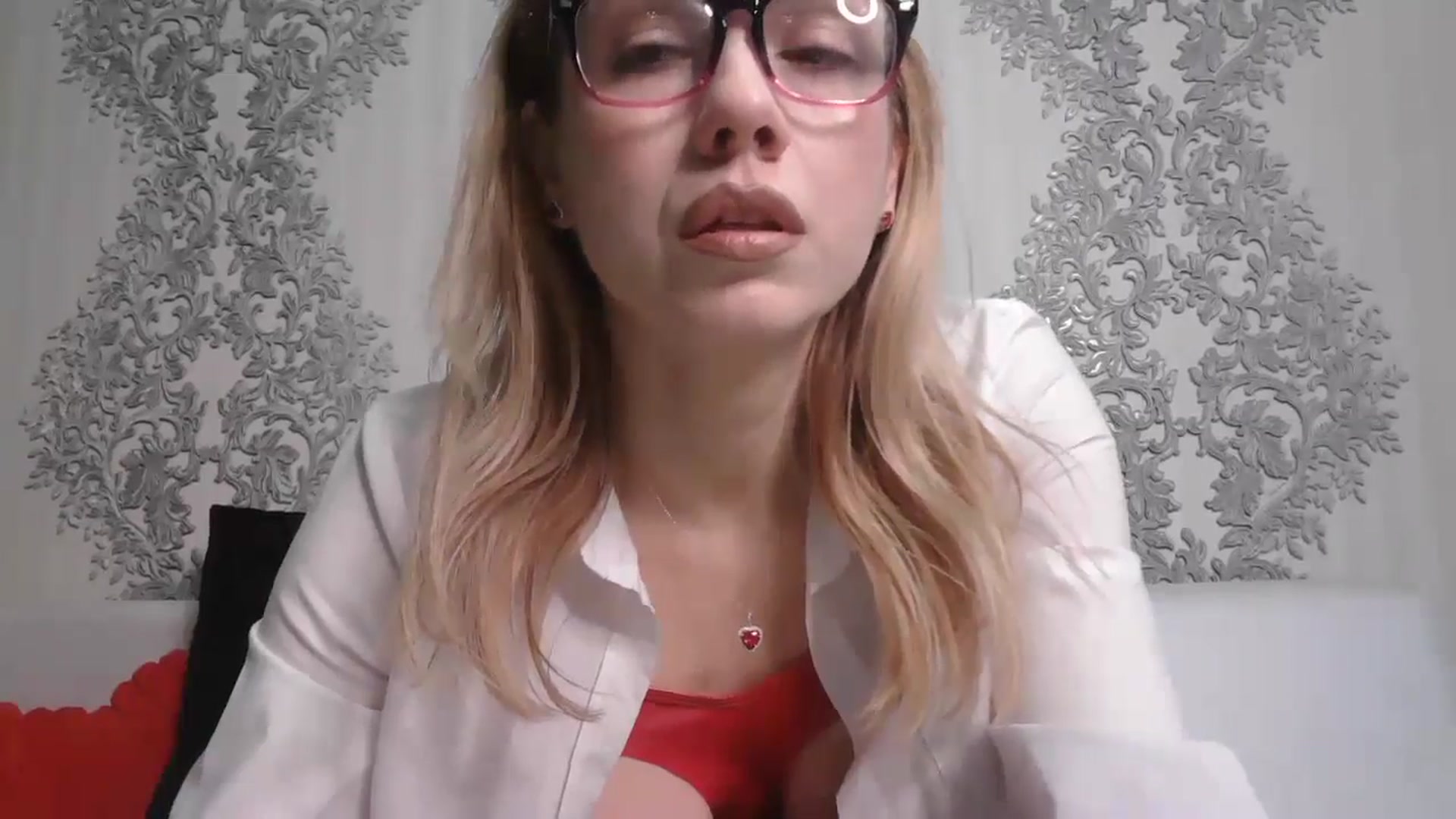 Gallery image thumbnail from SweetyKimmy's myfreecams stream on, 01/22/2026, 05:36 image 2 of 20