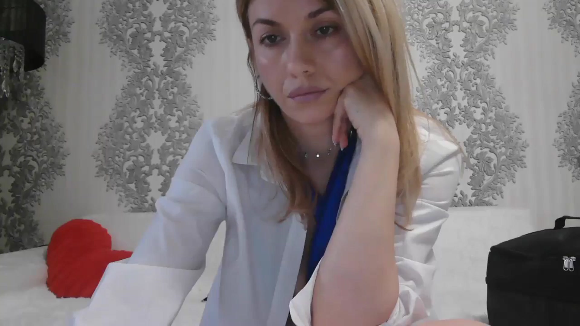 Gallery image thumbnail from SweetyKimmy's myfreecams stream on, 02/02/2026, 07:56 image 10 of 20