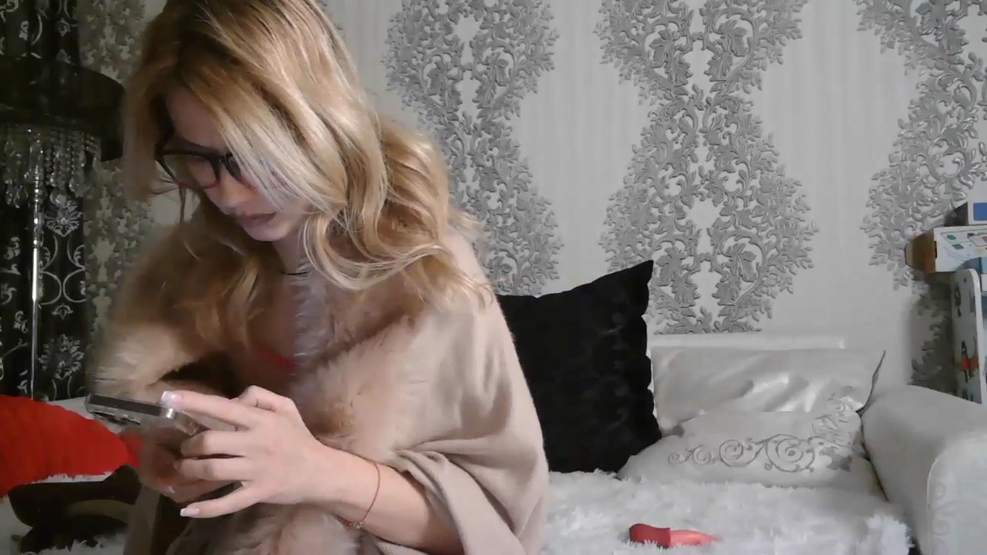 Gallery image thumbnail from SweetyKimmy's myfreecams stream on, 03/02/2026, 06:02 image 3 of 20