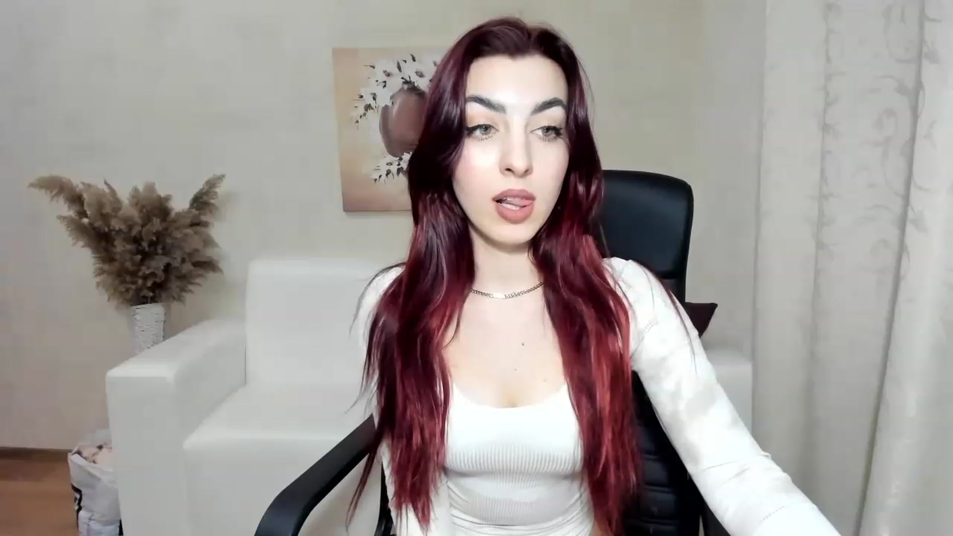 Gallery image thumbnail from Sweety_Agata's myfreecams stream on, 12/26/2022, 12:02 image 10 of 20