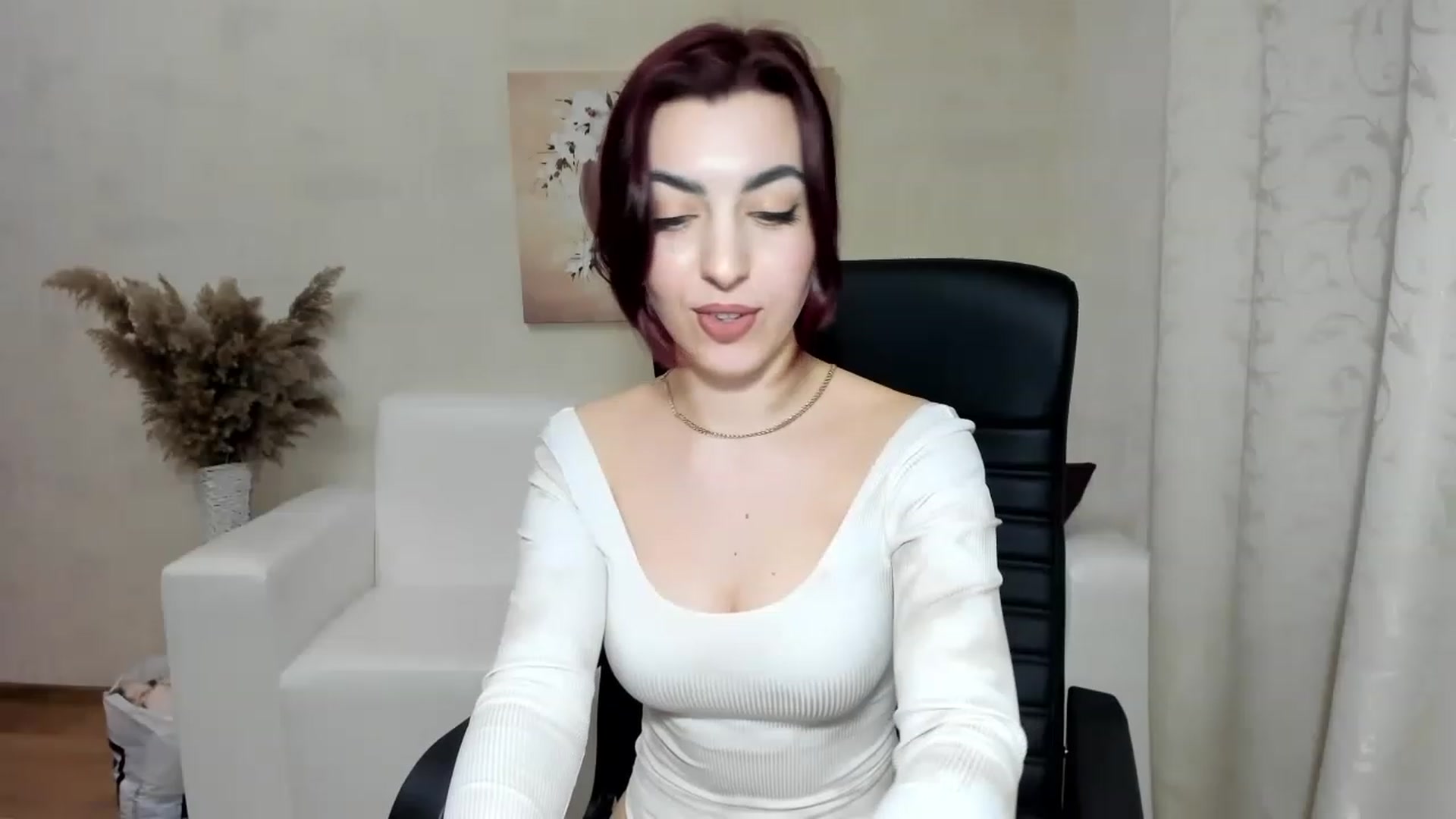 Gallery image thumbnail from Sweety_Agata's myfreecams stream on, 12/26/2022, 12:02 image 12 of 20