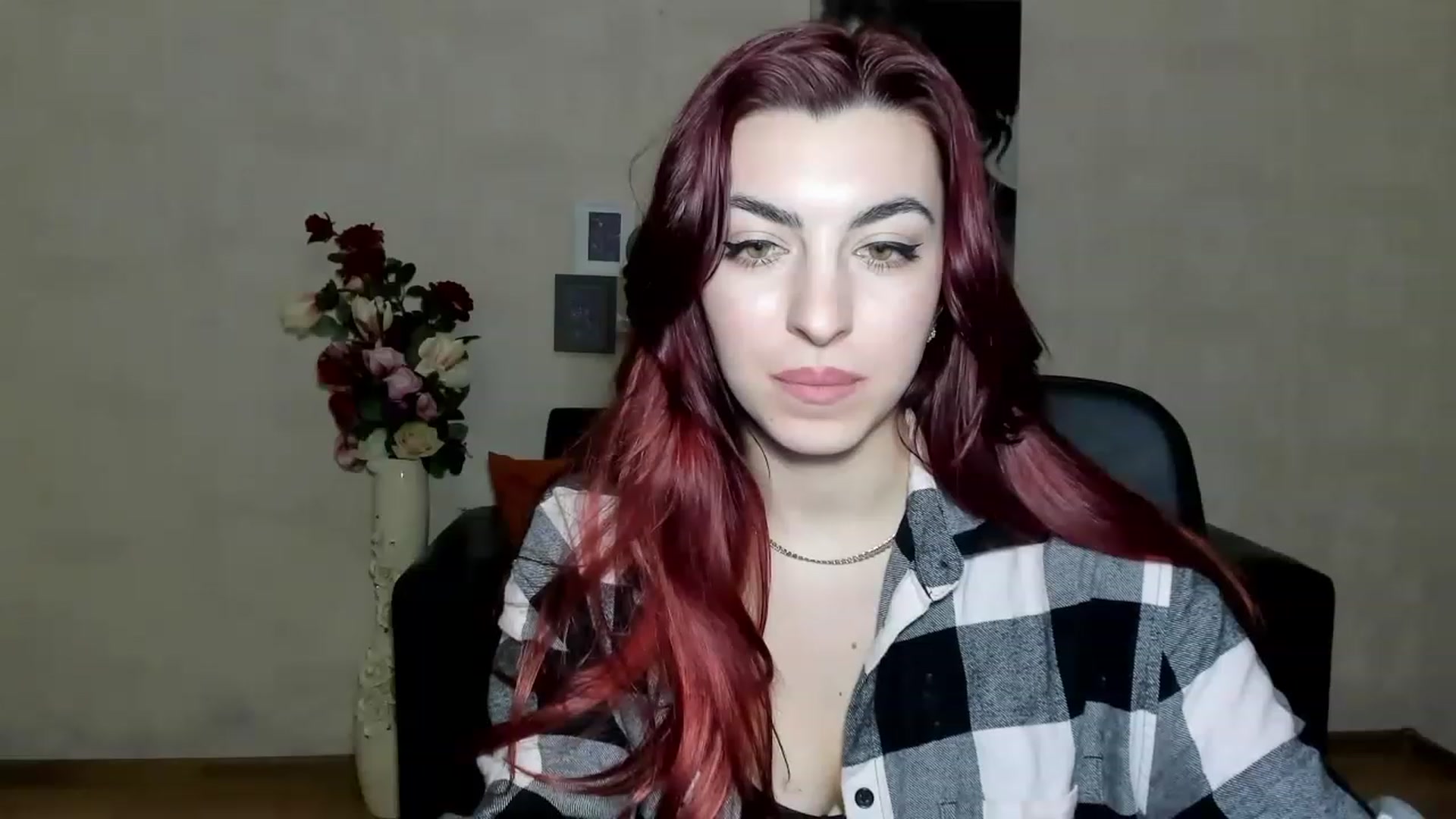 Gallery image thumbnail from Sweety_Agata's myfreecams stream on, 01/01/2023, 19:56 image 10 of 20