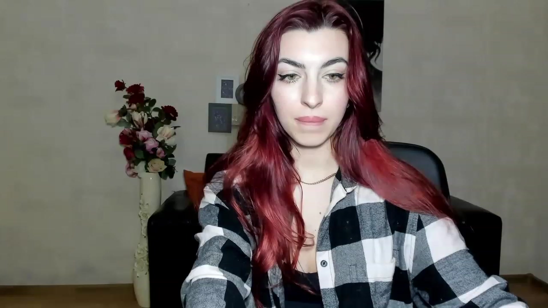 Gallery image thumbnail from Sweety_Agata's myfreecams stream on, 01/01/2023, 19:56 image 20 of 20