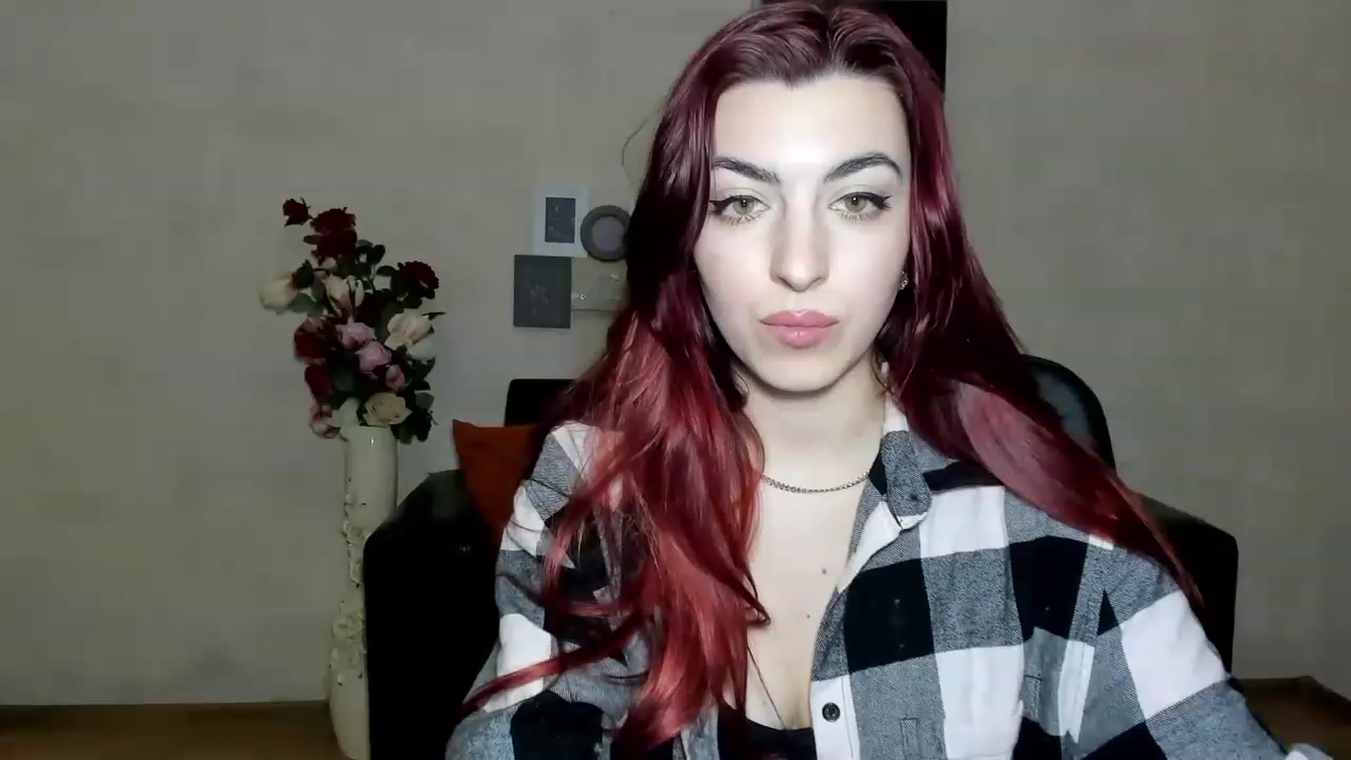Gallery image thumbnail from Sweety_Agata's myfreecams stream on, 01/01/2023, 19:56 image 15 of 20