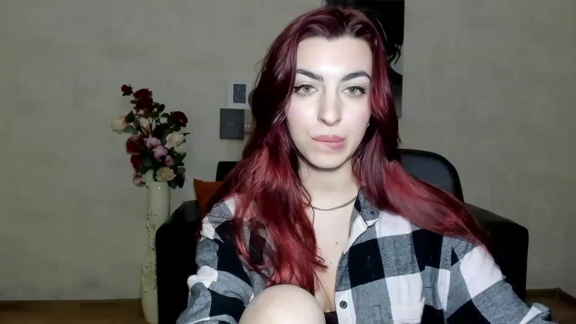 Gallery image thumbnail from Sweety_Agata's myfreecams stream on, 01/01/2023, 19:56 image 18 of 20