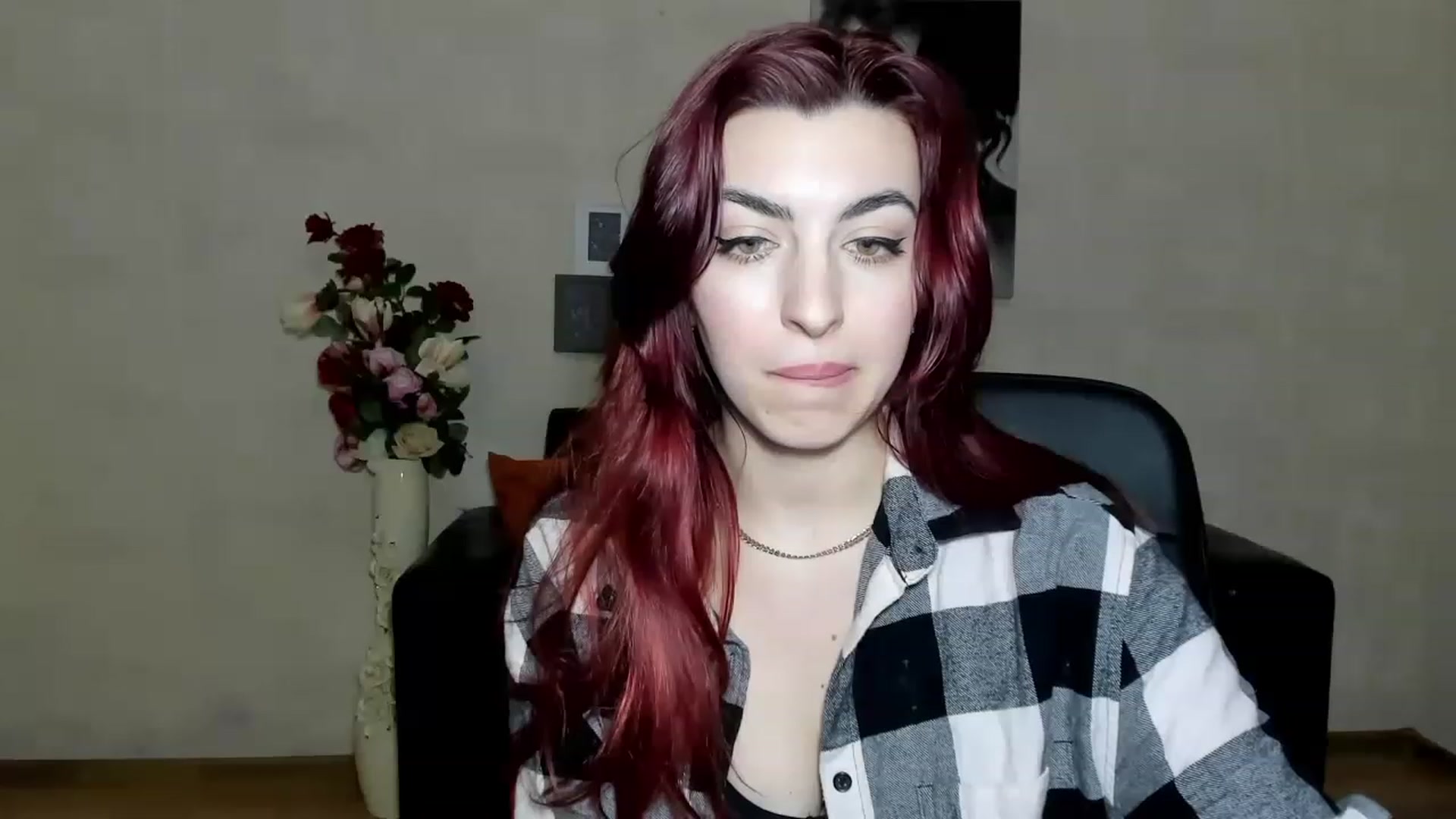 Gallery image thumbnail from Sweety_Agata's myfreecams stream on, 01/01/2023, 19:56 image 9 of 20