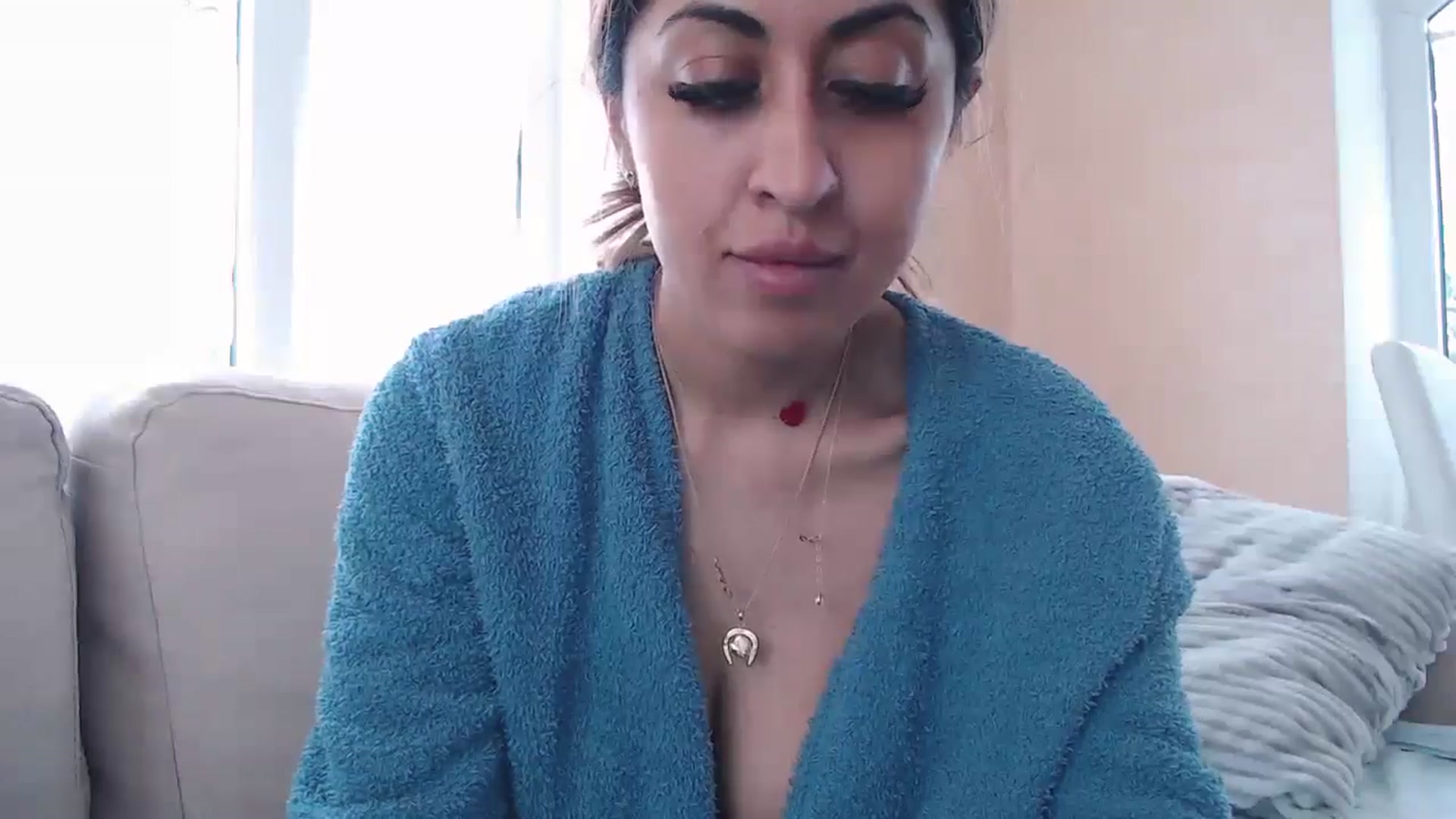 Gallery image thumbnail from Sweety_Esther's myfreecams stream on, 05/25/2024, 14:11 image 2 of 20