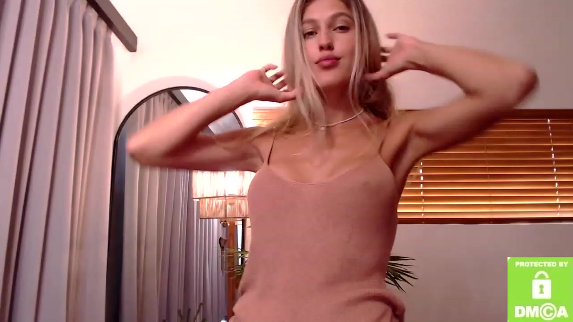 Gallery image thumbnail from Sweety_Kaity's myfreecams stream on, 03/25/2023, 05:17 image 17 of 20