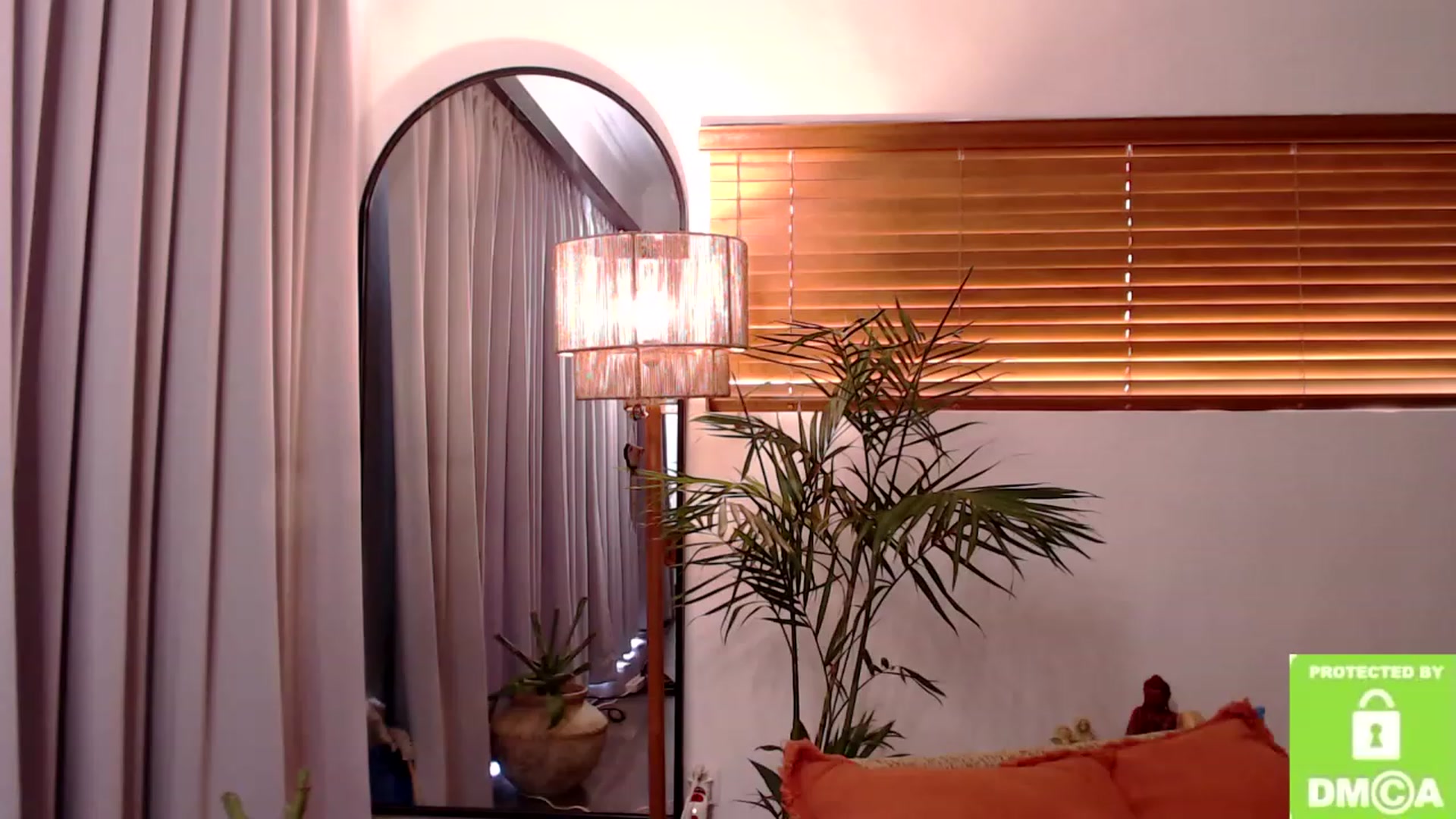 Gallery image thumbnail from Sweety_Kaity's myfreecams stream on, 03/25/2023, 06:03 image 2 of 20