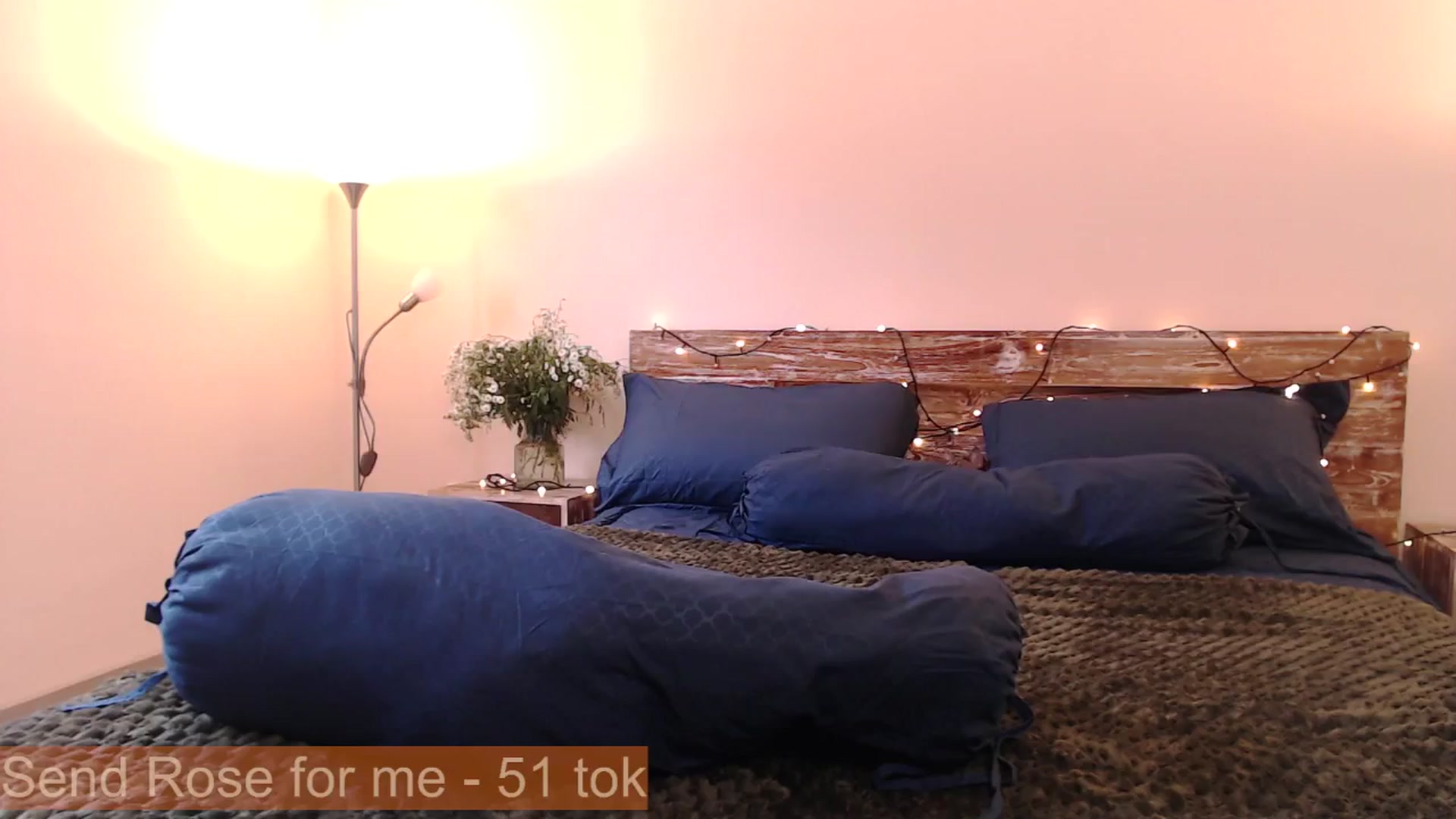 Gallery image thumbnail from Sweety_Kaity's myfreecams stream on, 10/04/2024, 03:28 image 16 of 20