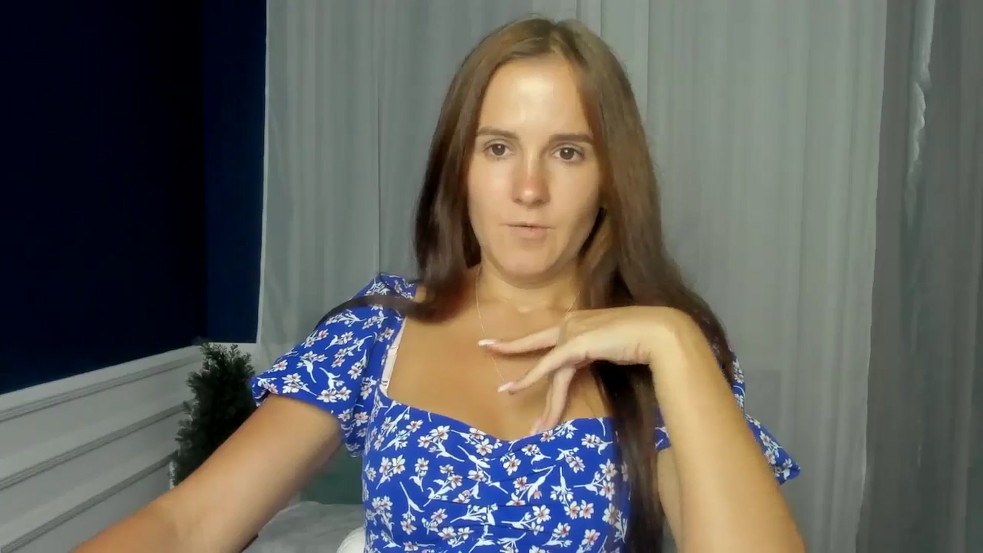 Gallery image thumbnail from Sweety_Ni's myfreecams stream on, 08/31/2025, 10:44 image 18 of 20