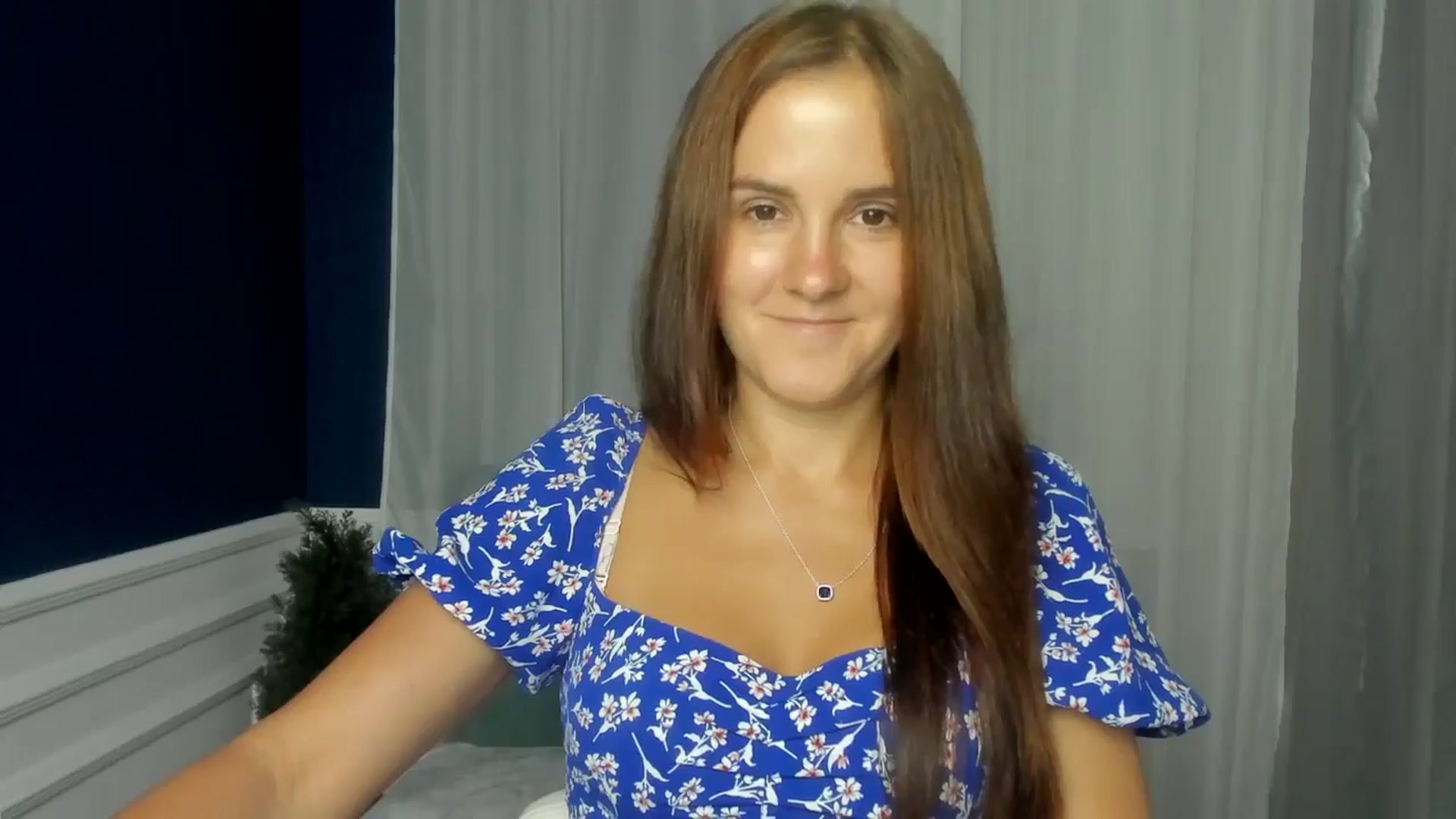 Gallery image thumbnail from Sweety_Ni's myfreecams stream on, 08/31/2025, 11:15 image 14 of 20