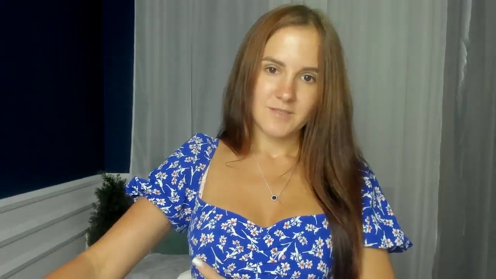 Gallery image thumbnail from Sweety_Ni's myfreecams stream on, 08/31/2025, 11:15 image 12 of 20