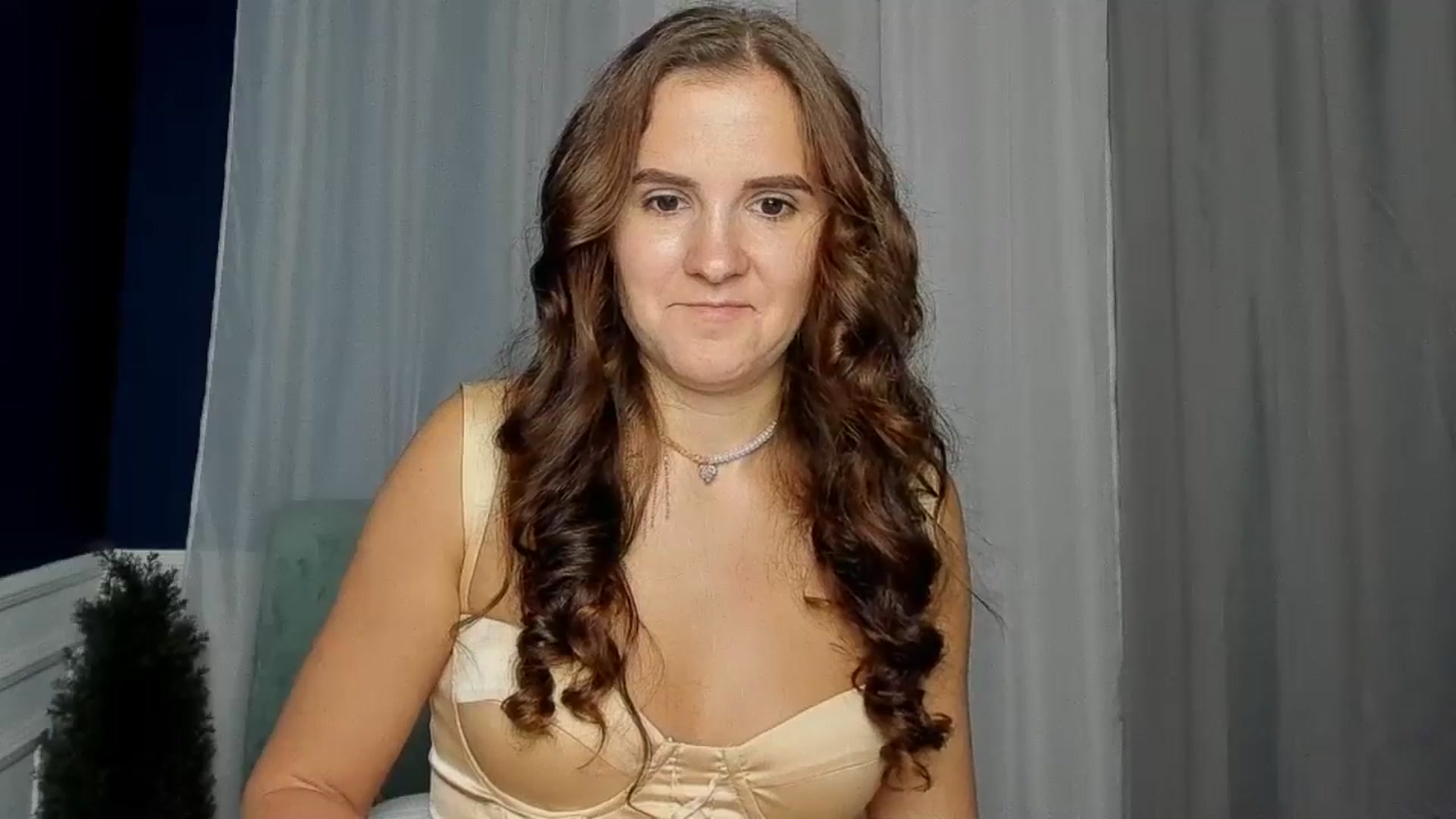 Gallery image thumbnail from Sweety_Ni's myfreecams stream on, 09/21/2025, 09:23 image 9 of 20