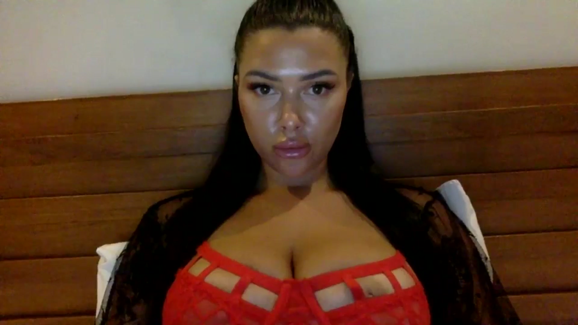 Gallery image thumbnail from Sweetyali's myfreecams stream on, 06/02/2024, 14:13 image 8 of 20