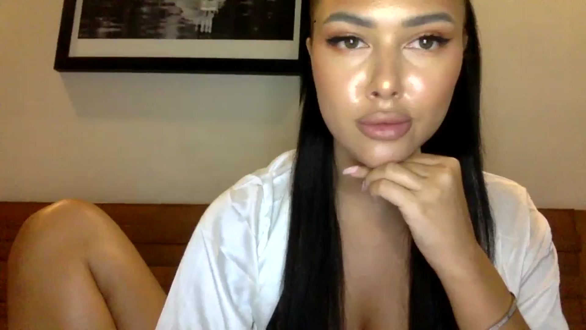 Gallery image thumbnail from Sweetyali's myfreecams stream on, 06/04/2024, 11:09 image 6 of 20