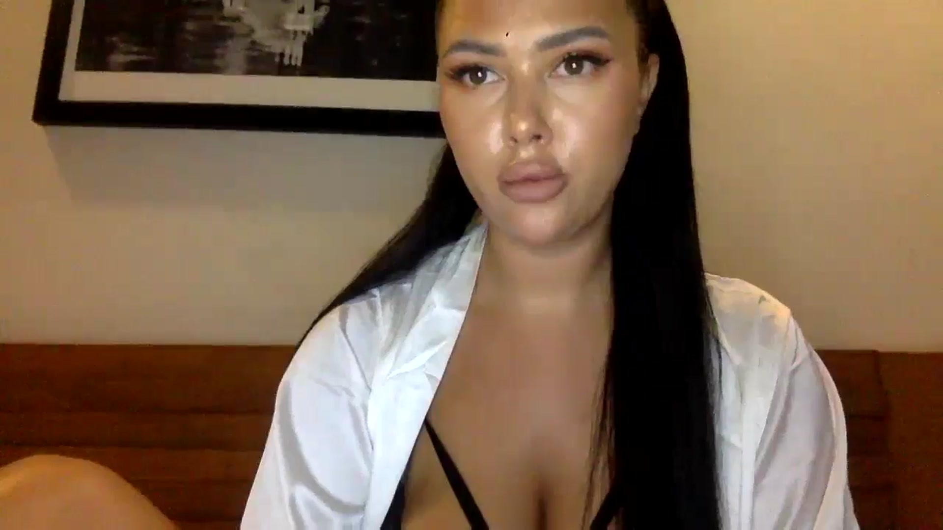 Gallery image thumbnail from Sweetyali's myfreecams stream on, 06/04/2024, 14:08 image 18 of 20