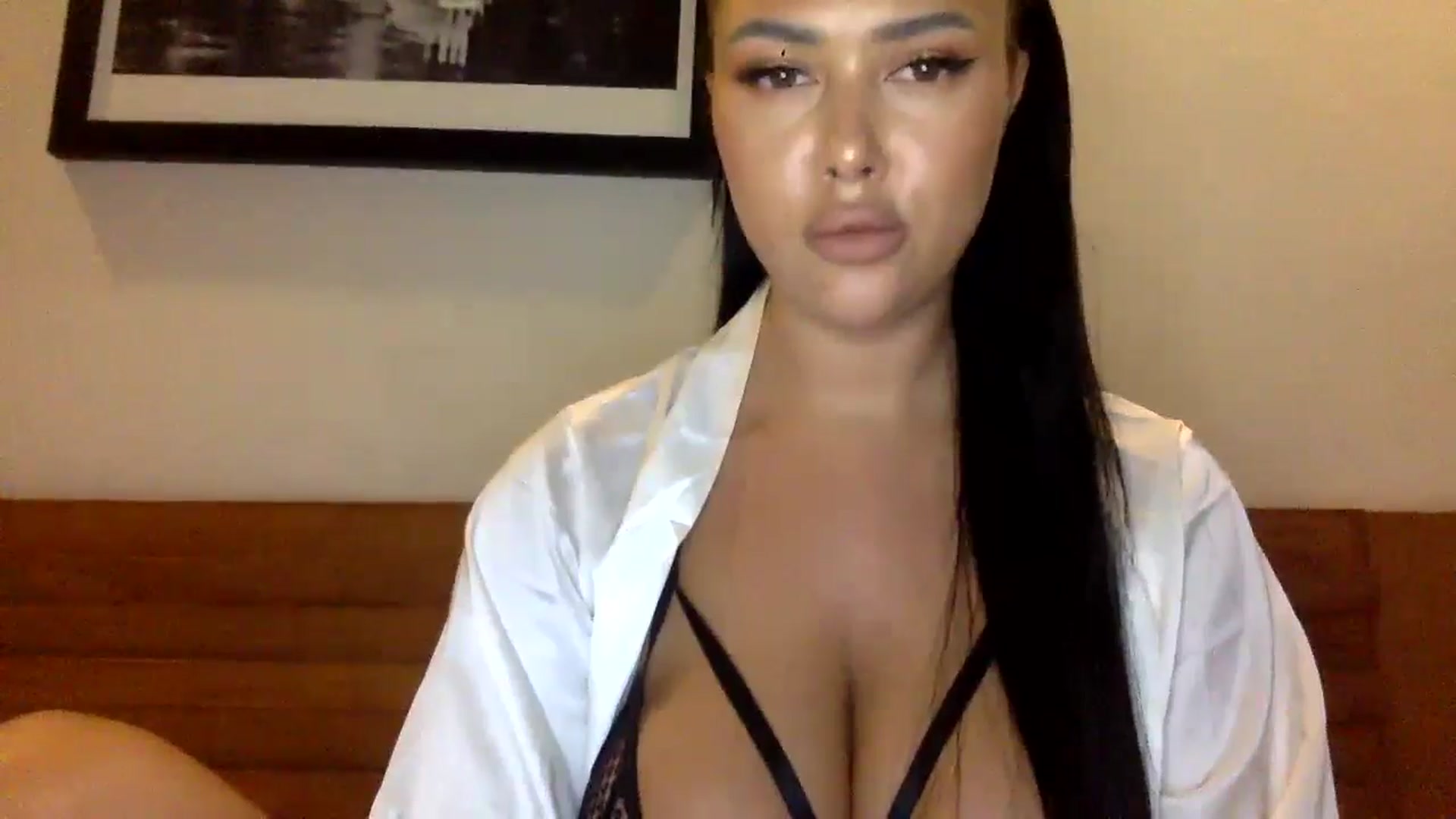 Gallery image thumbnail from Sweetyali's myfreecams stream on, 06/04/2024, 14:08 image 14 of 20