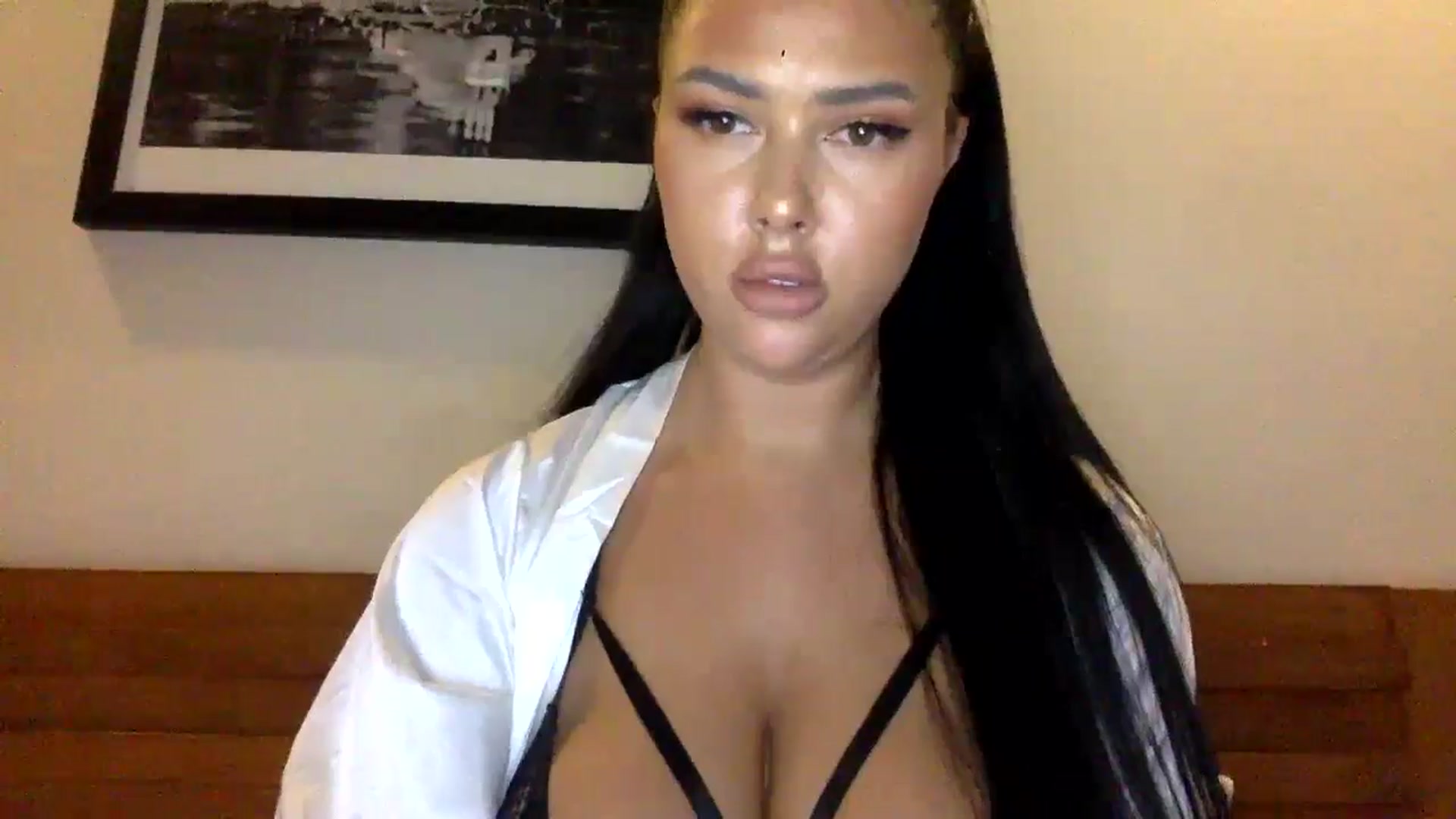 Gallery image thumbnail from Sweetyali's myfreecams stream on, 06/04/2024, 14:08 image 20 of 20