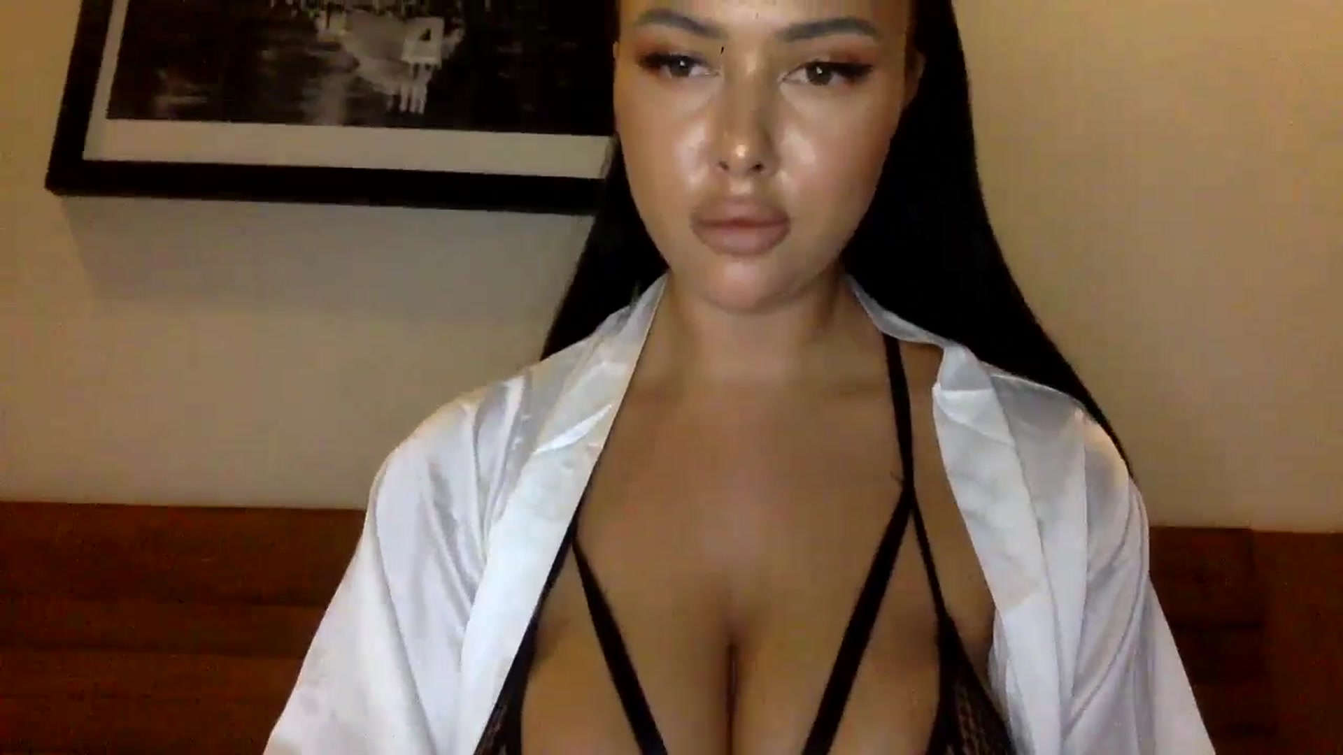 Gallery image thumbnail from Sweetyali's myfreecams stream on, 06/04/2024, 14:47 image 10 of 20
