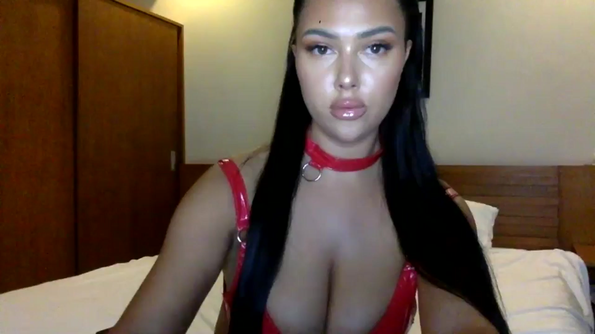 Gallery image thumbnail from Sweetyali's myfreecams stream on, 06/05/2024, 10:12 image 1 of 20