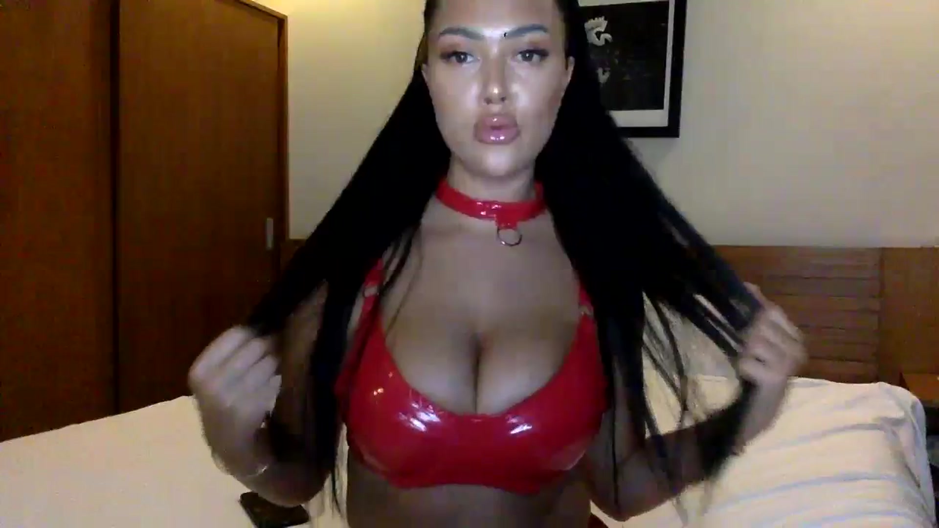 Gallery image thumbnail from Sweetyali's myfreecams stream on, 06/05/2024, 10:12 image 19 of 20