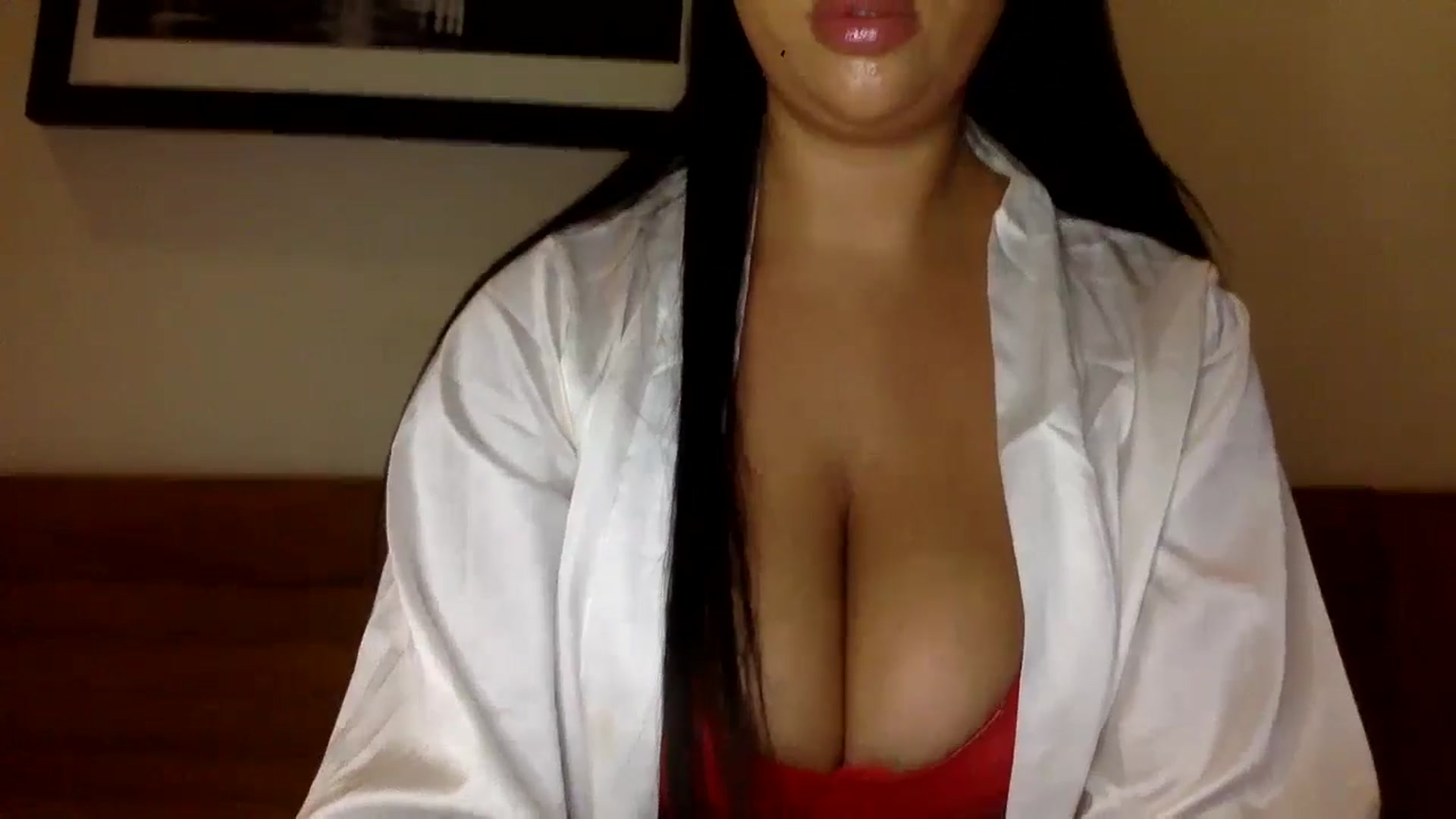 Gallery image thumbnail from Sweetyali's myfreecams stream on, 06/05/2024, 15:48 image 6 of 20