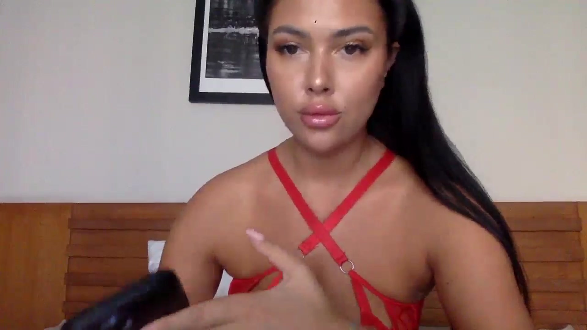Gallery image thumbnail from Sweetyali's myfreecams stream on, 06/11/2024, 09:12 image 14 of 20