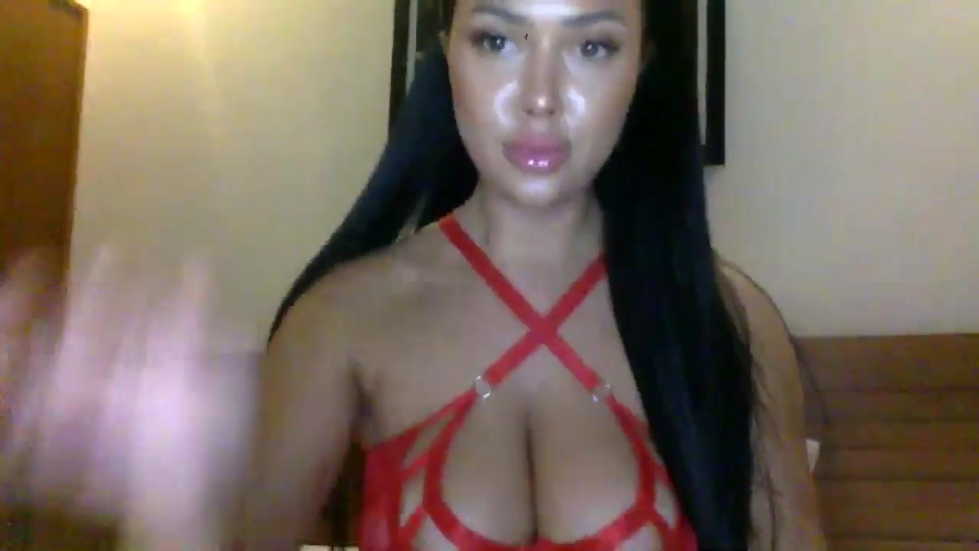 Gallery image thumbnail from Sweetyali's myfreecams stream on, 06/11/2024, 15:45 image 18 of 20