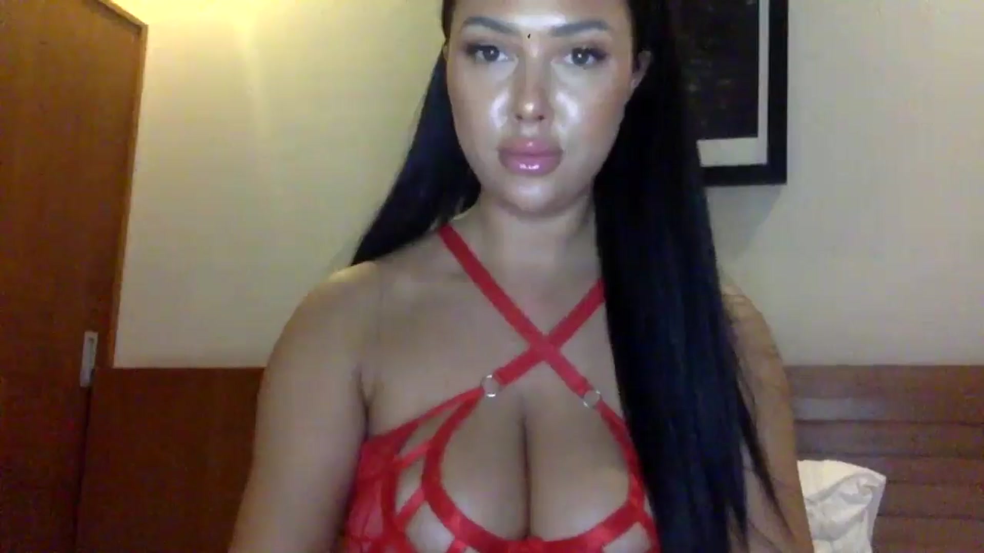 Gallery image thumbnail from Sweetyali's myfreecams stream on, 06/11/2024, 15:45 image 15 of 20