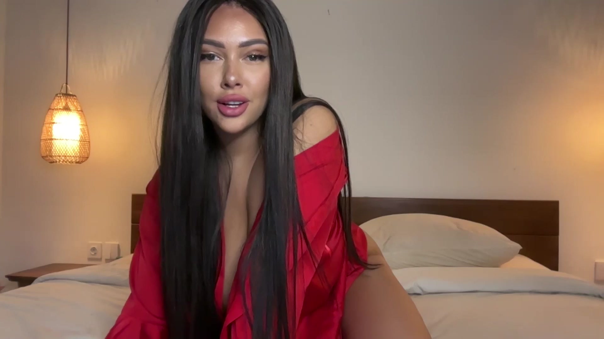Gallery image thumbnail from Sweetyali's myfreecams stream on, 03/20/2025, 03:30 image 11 of 20