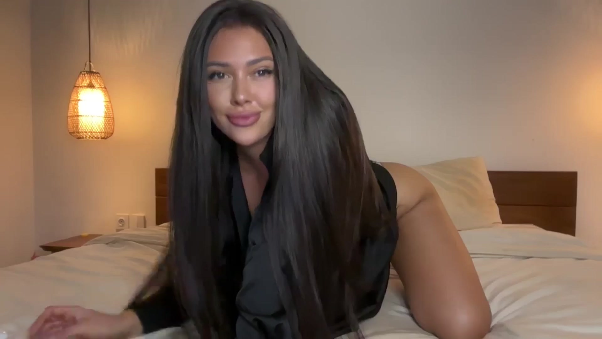 Gallery image thumbnail from Sweetyali's myfreecams stream on, 03/30/2025, 07:42 image 5 of 20