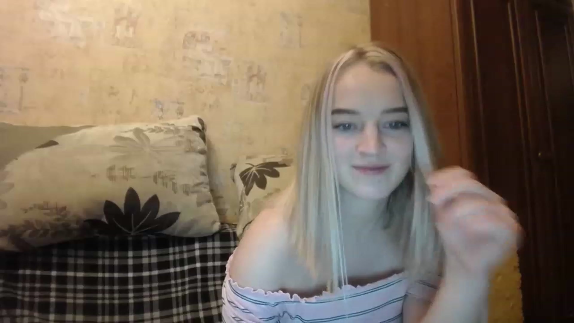 Gallery image thumbnail from Sweetykitty23's myfreecams stream on, 02/18/2023, 18:54 image 11 of 20