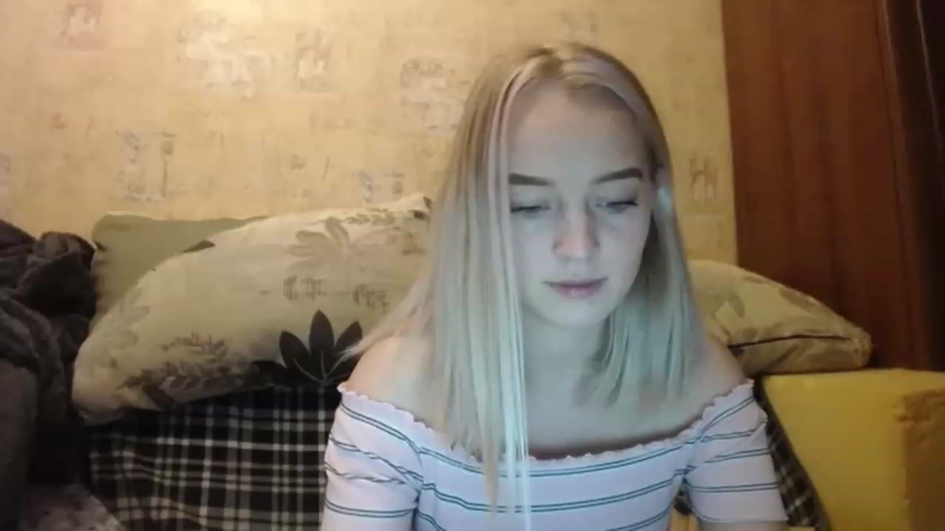 Gallery image thumbnail from Sweetykitty23's myfreecams stream on, 02/18/2023, 18:54 image 8 of 20