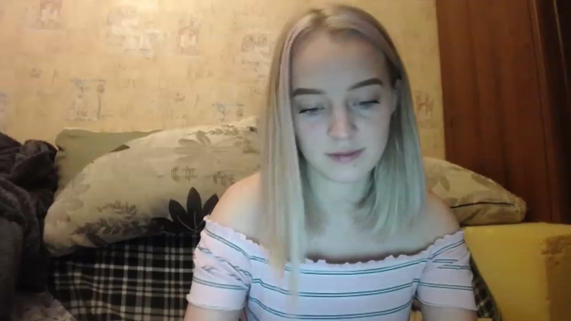 Gallery image thumbnail from Sweetykitty23's myfreecams stream on, 02/18/2023, 18:54 image 5 of 20