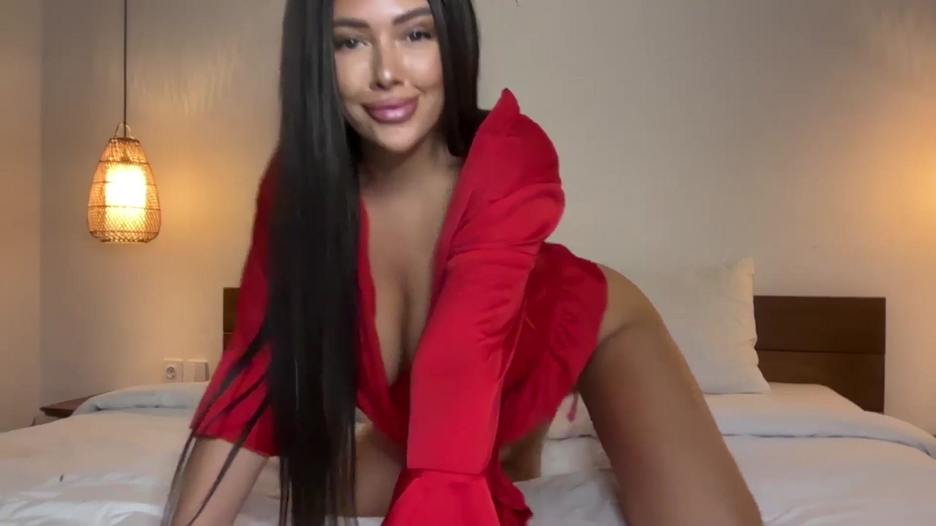 Gallery image thumbnail from Sweetylinaa's myfreecams stream on, 04/03/2025, 05:21 image 4 of 20