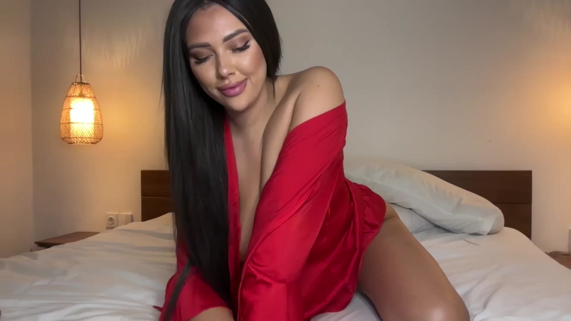 Gallery image thumbnail from Sweetylinaa's myfreecams stream on, 04/07/2025, 04:23 image 15 of 20