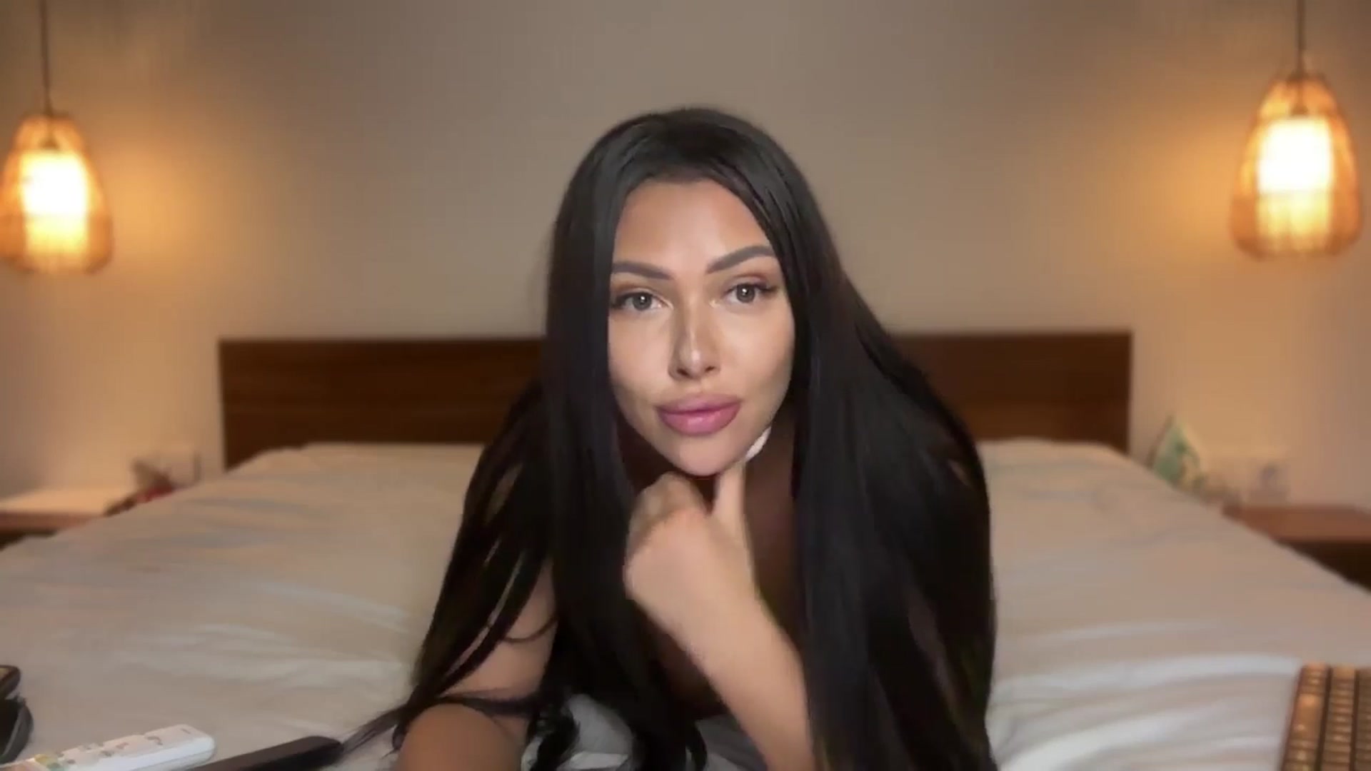 Gallery image thumbnail from Sweetylinaa's myfreecams stream on, 08/08/2025, 09:36 image 9 of 20