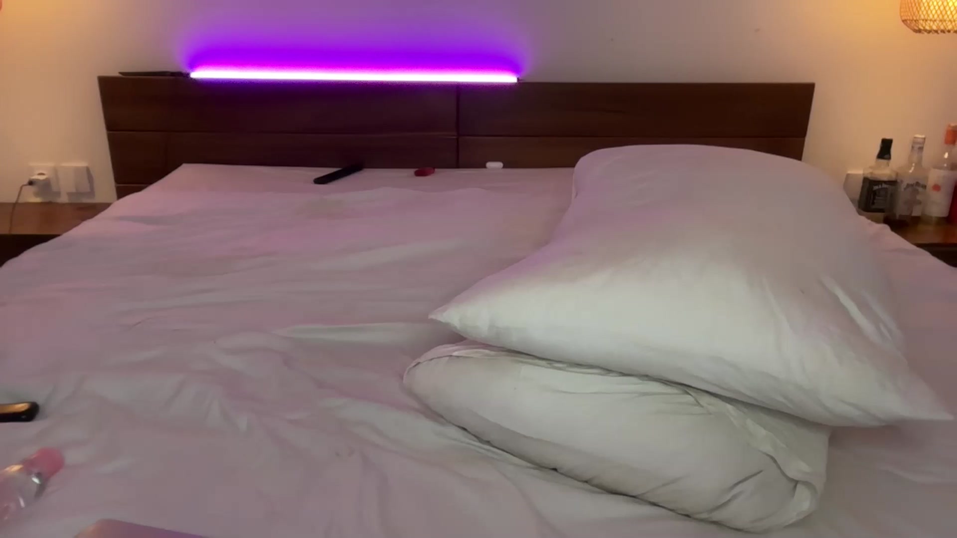 Gallery image thumbnail from Sweetylinaa's myfreecams stream on, 09/24/2025, 06:42 image 19 of 20