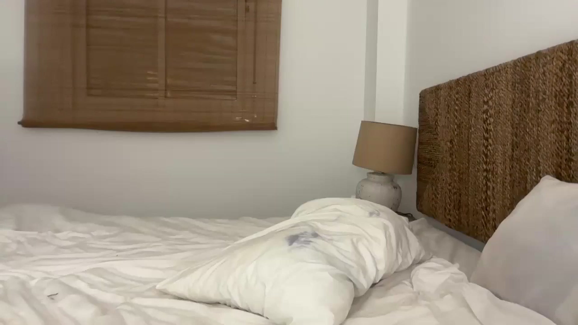 Gallery image thumbnail from Sweetylinaa's myfreecams stream on, 10/19/2025, 19:12 image 11 of 20