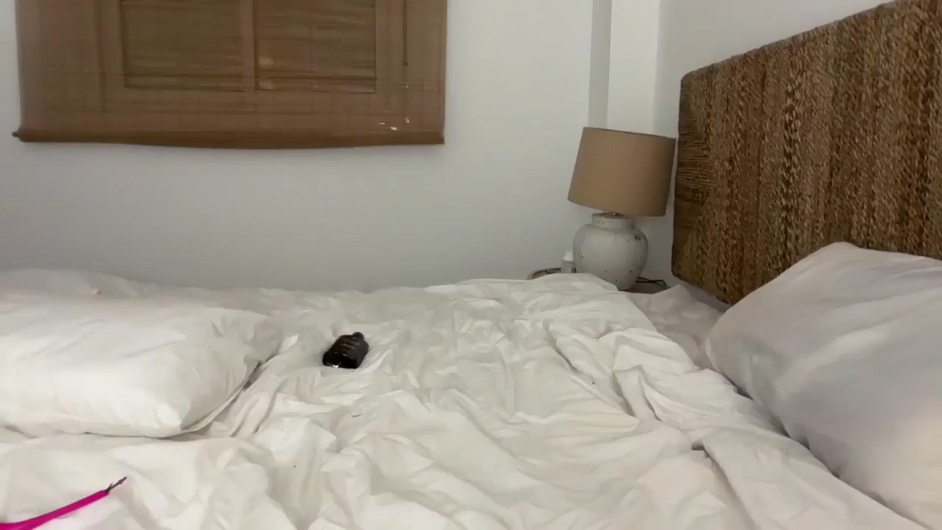Gallery image thumbnail from Sweetylinaa's myfreecams stream on, 10/19/2025, 21:35 image 1 of 20