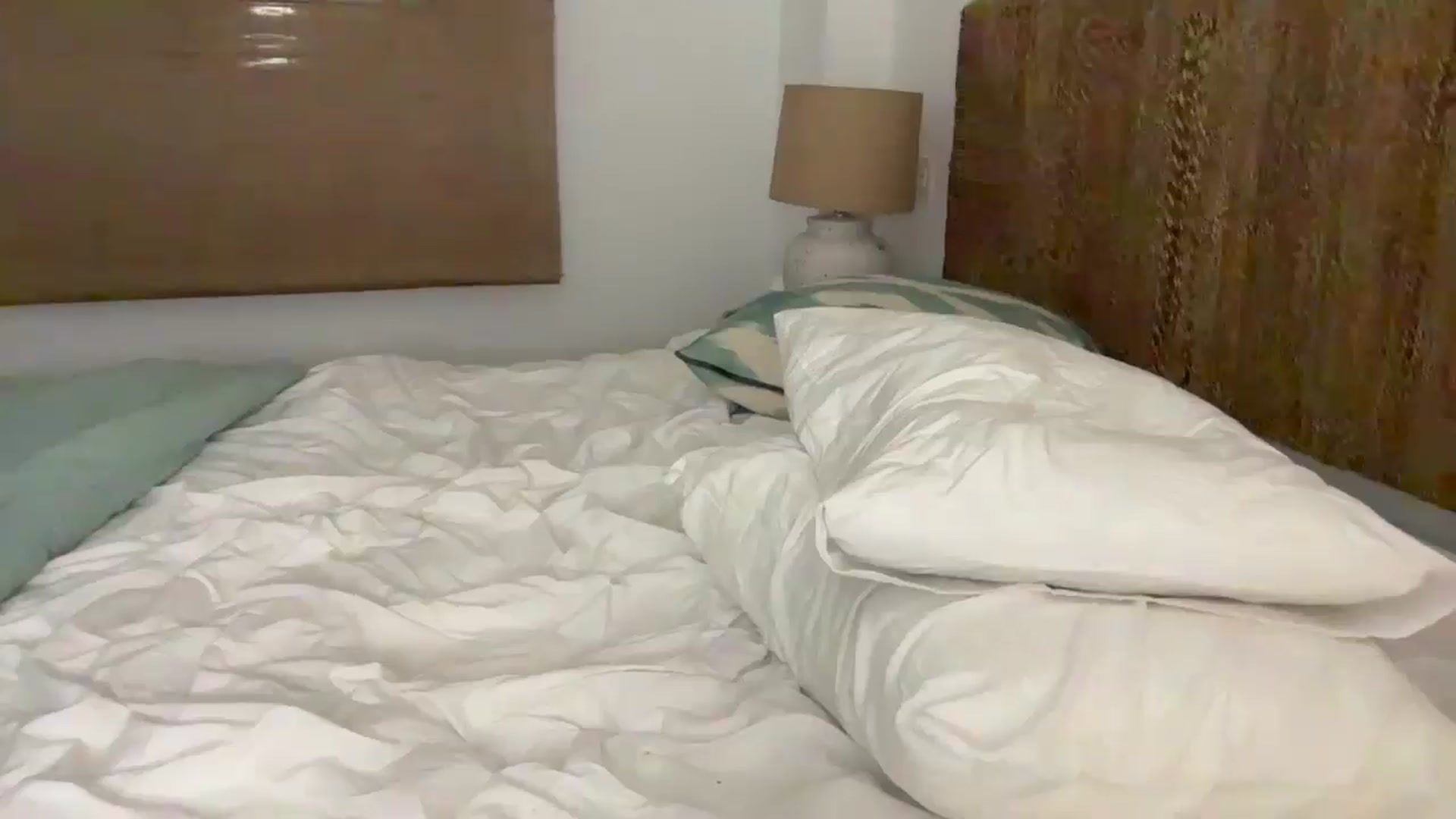 Gallery image thumbnail from Sweetylinaa's myfreecams stream on, 10/26/2025, 17:06 image 6 of 20