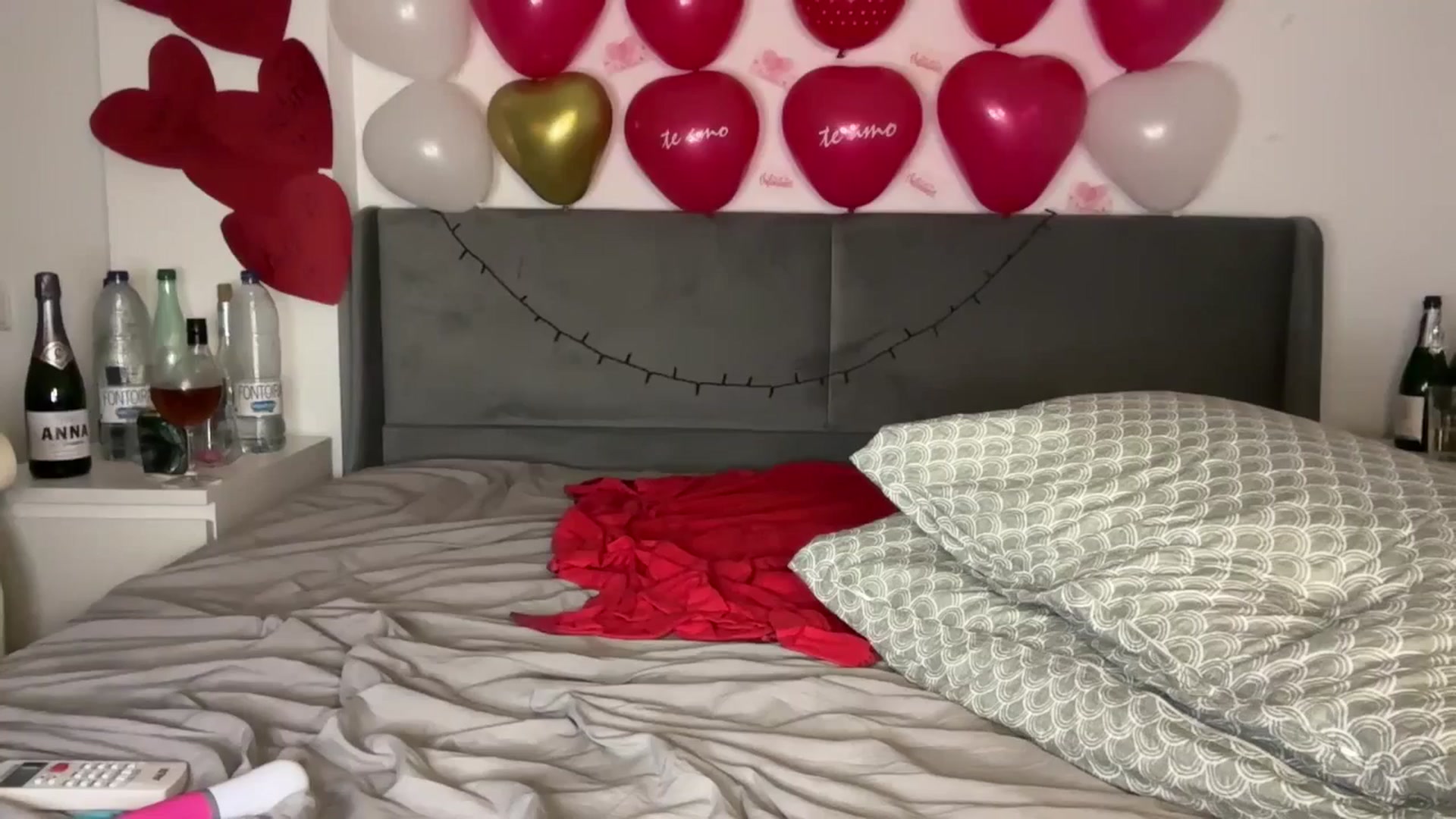 Gallery image thumbnail from Sweetylinaa's myfreecams stream on, 02/18/2026, 16:08 image 17 of 20