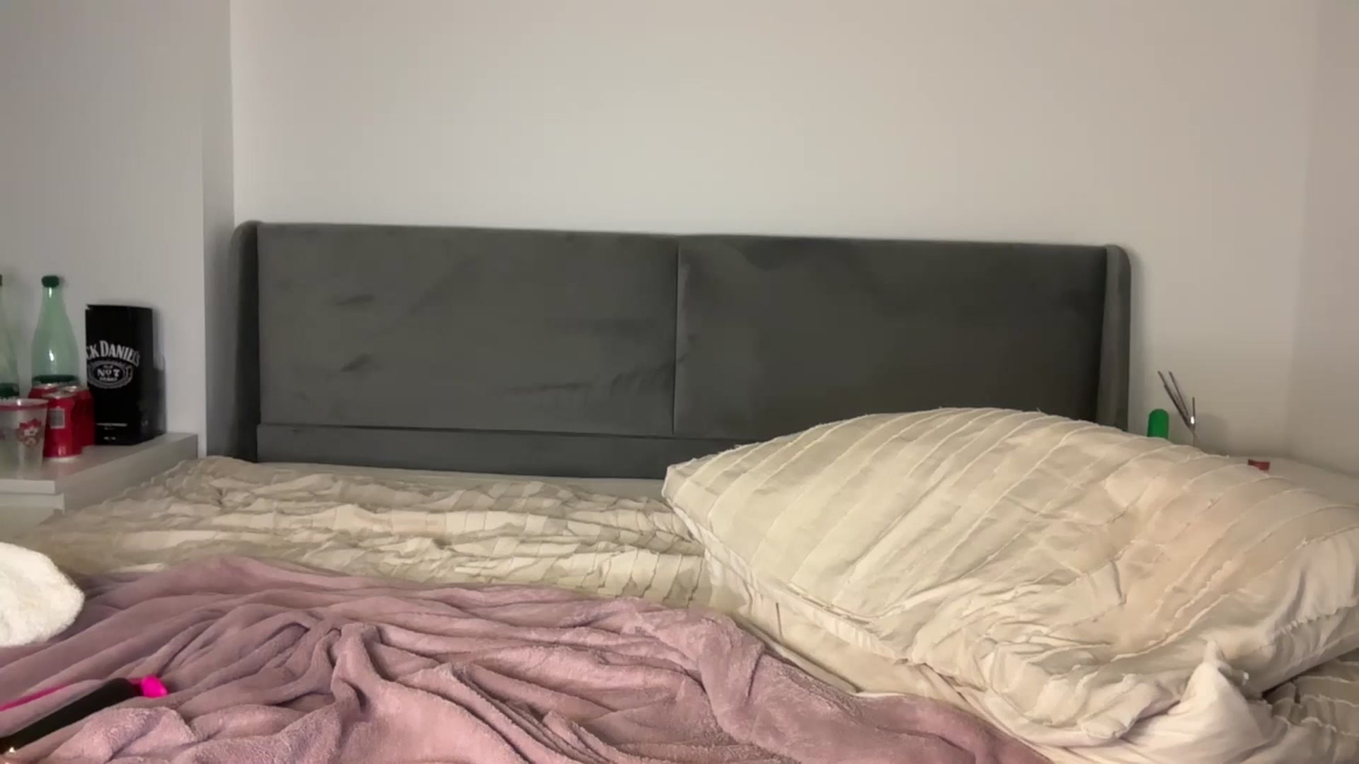 Gallery image thumbnail from Sweetylinaa's myfreecams stream on, 04/09/2026, 14:39 image 20 of 20