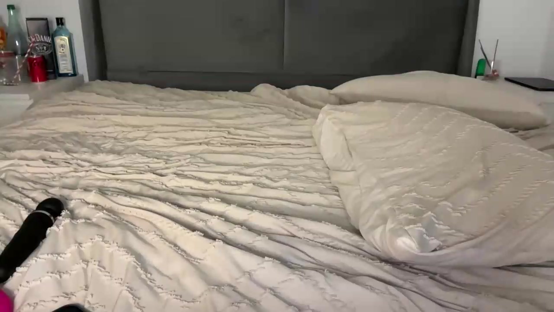 Gallery image thumbnail from Sweetylinaa's myfreecams stream on, 06/13/2026, 20:46 image 10 of 20