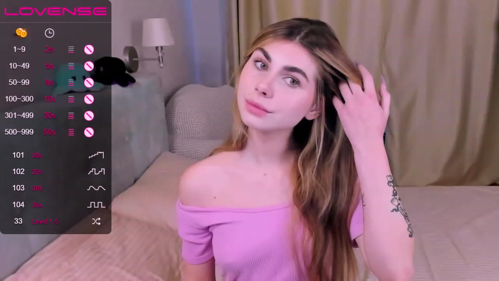 Gallery image thumbnail from SwetChloe's myfreecams stream on, 11/14/2022, 11:18 image 2 of 20