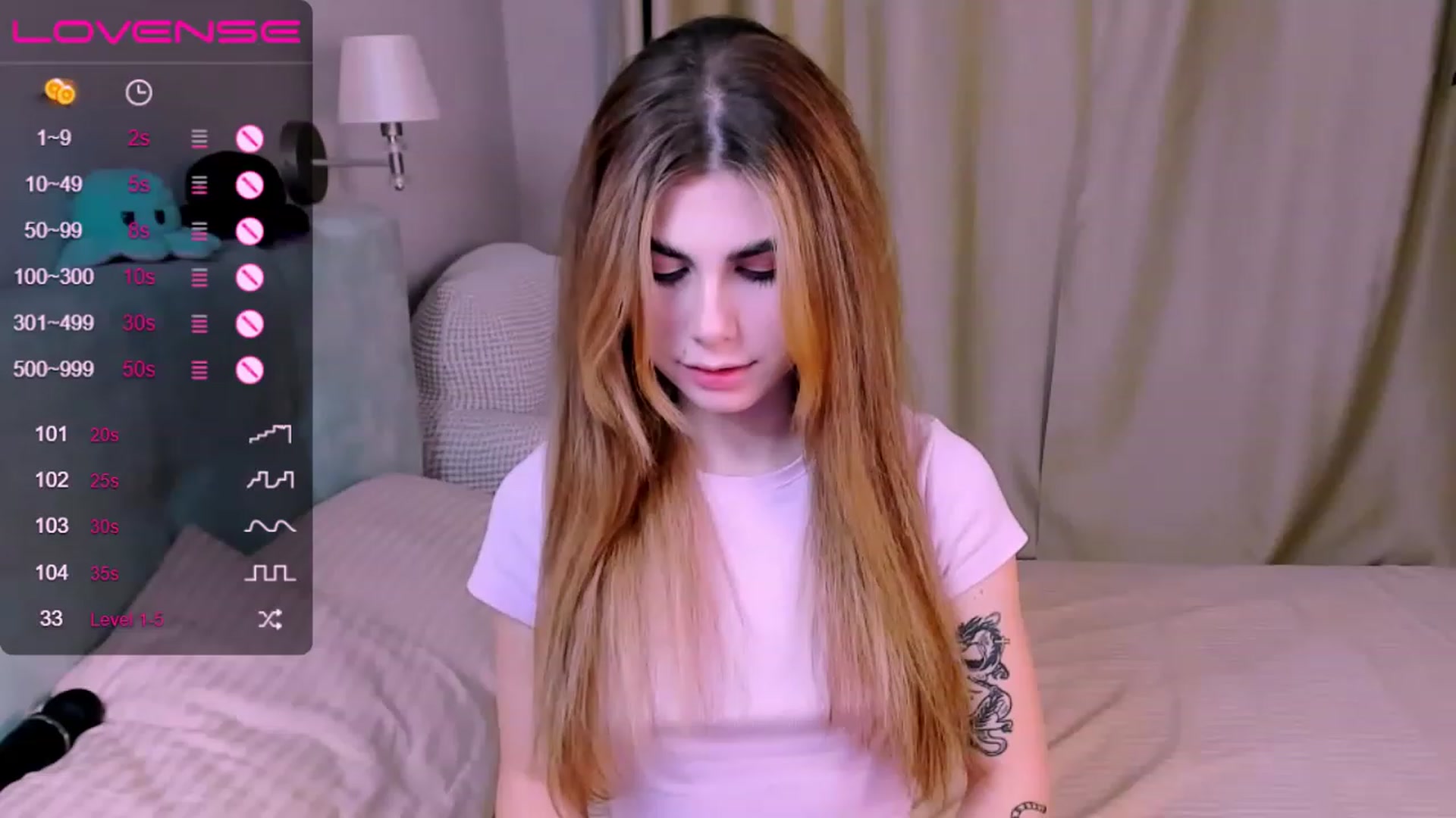 Gallery image thumbnail from SwetChloe's myfreecams stream on, 11/16/2022, 14:58 image 4 of 20